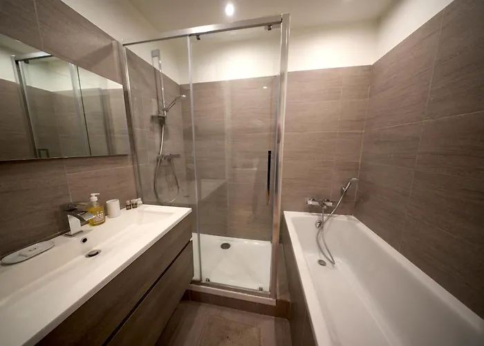 Banane Bourgeois דירה קאן